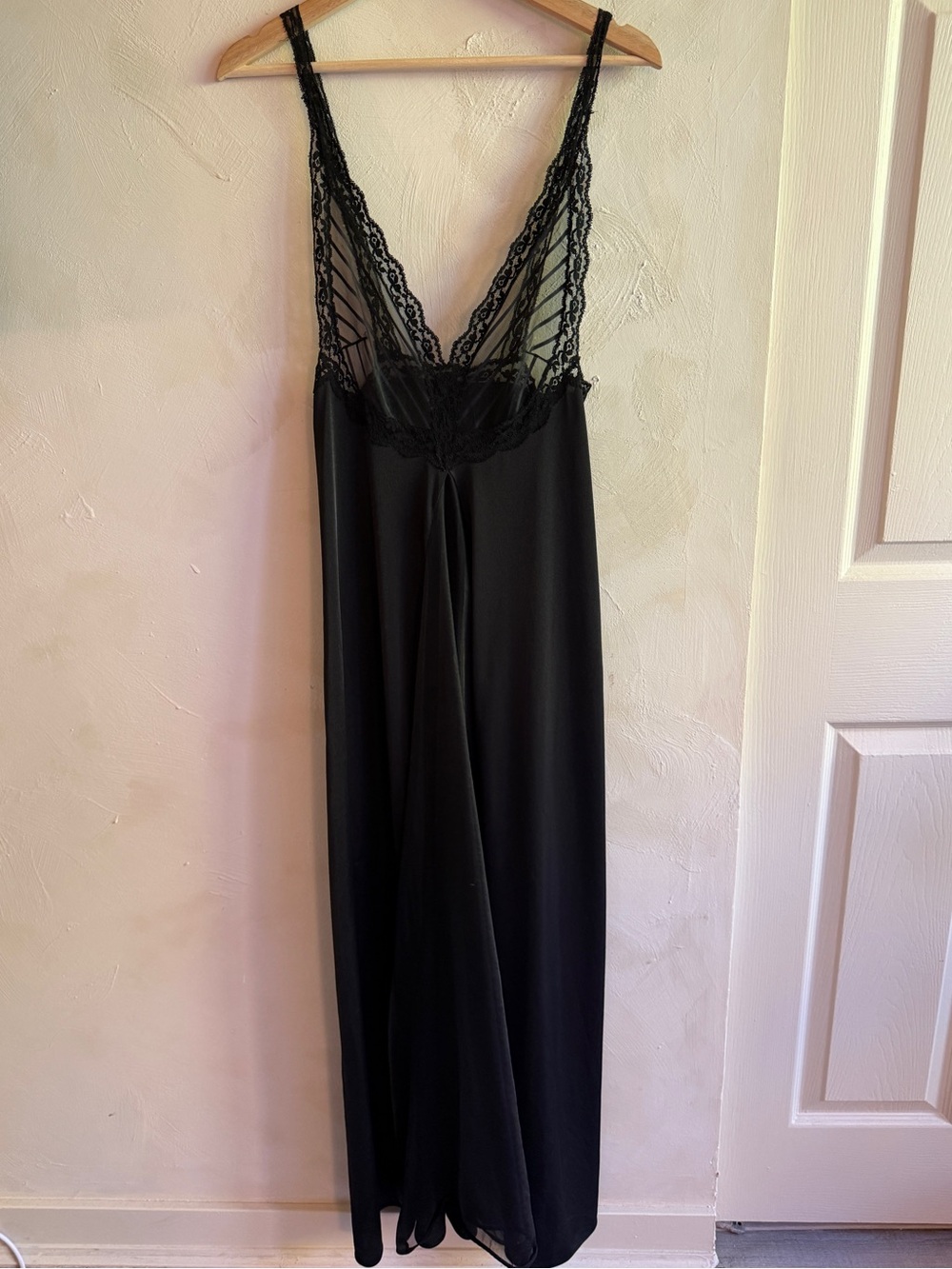 Vintage 70s Glydons Hollywood Black Maxi Slip Nightgown Plunge Lace Sheer Panel